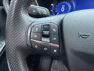 Foto 13 van Ford Kuga 2.5 PHEV ST line X (bj 2023, automaat)