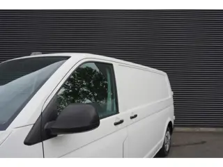 Foto 16 van Volkswagen Transporter L2H1 150pk Automaat 2x Schuifdeur Apple carplay Camera Parkeersensoren Cruise
