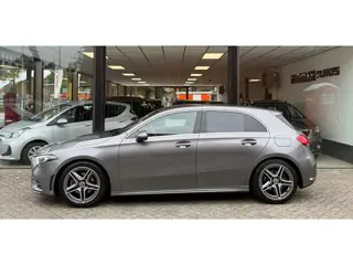 Foto 16 van Mercedes-Benz A-klasse A 200 AMG 1e EIG | CARPLAY | CAMERA | NAP