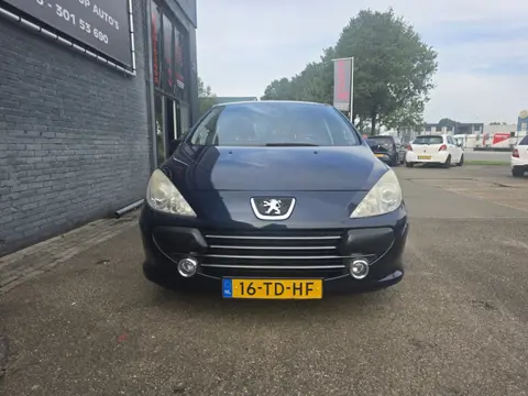 Peugeot 307 1.6-16V Oxygo