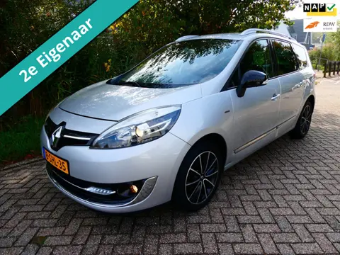 Renault Grand Scénic 1.2 TCe Bose 116pk 2e eig. Clima Navi Trekhaak 1300kg.