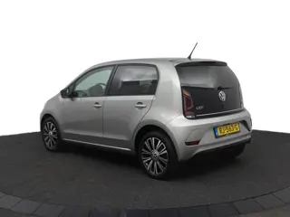 Foto 13 van Volkswagen Up! 1.0 BMT high up! AUTOMAAT I CAMERA I PDC I STOELVERWARMING
