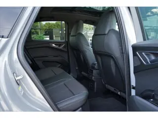 Foto 14 van Audi Q4 Sportback e-tron 40 S-line 204pk Pano Sonos Camera Keyless