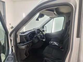 Foto 14 van Ford Transit 350 2.0 TDCI L2H2 Trend | Volledig Ingerichte Laadruimte | Omvormer 12V / 230V | Airco
