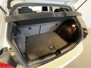 Foto 12 van Volkswagen Polo 1.0 TSI Highline Panoramadak | Navigatie/Android/Apple Carplay | LM Velgen 17" |