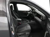 Foto 27 van Volkswagen Tiguan 1.5 eTSI 150pk DSG R-Line Edition · 360 Camera · Apple/Android Car Play · Sfeerver