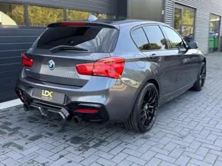 Foto 17 van BMW 1-serie 116i M Sport||M140i Look| Sportuitlaat|Pdc|