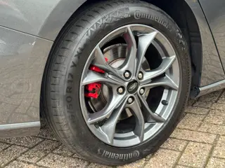 Foto 12 van Ford Focus Wagon 1.0 EcoBoost ST Line 2019 NAVI CLIMA NAP!