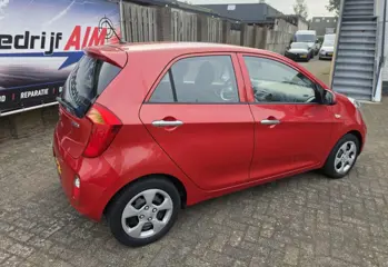Foto 19 van KIA PICANTO 1.0 Dynamic Line / 5-deurs / Airco