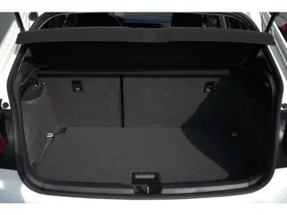 Foto 20 van Volkswagen Polo 1.0 TSI Comfortline Business ADAPT. CRUISE / PARK PILOT/ CLIMA