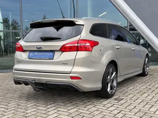 Foto 20 van Ford Focus Wagon 1.0 Titanium 125pk Trekhaak / Camera / Cruise Control