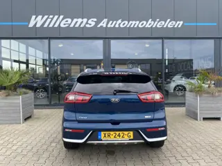 Foto 14 van Kia Niro 1.6 GDi Hybrid BusinessLine Stoelverwarming & Stuurverwarmd, Camera & Adaptive Cruise