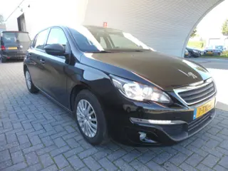 Foto 17 van PEUGEOT 308 1.6 BLUEHDI ACTIVE