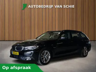 BMW 3 Serie Touring 320e xDrive Business Edition Plus 2e-Eig. & Keurig-Onderh. BOVAG-Garantie.