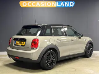 Foto 19 van Mini 5-Deurs 1.5 Cooper Salt|PDC|CRUISE|CARPLAY|BLUETOOTH|AIRCO|17INCH|