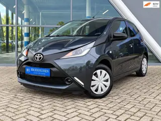 Foto 20 van Toyota Aygo 1.0 VVT-i x-now Airco / Start Stop
