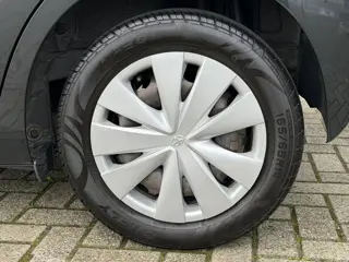 Foto 16 van Toyota Aygo 1.0 VVT-i x-now Airco / Start Stop