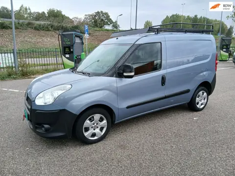 Fiat Doblò Cargo 1.3 MultiJet Actual!EURO 5!ELECKTRISH RAAM!RIJDT GOED!SCHAKELT!APK:26-03-2027!IMPER