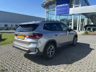 Foto 19 van BMW X1 sDRIVE18i AUTOMAAT Leder | Winterpakket | Carplay/Android | Sportstoelen