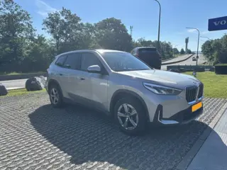 Foto 18 van BMW X1 sDRIVE18i AUTOMAAT Leder | Winterpakket | Carplay/Android | Sportstoelen