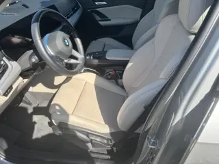 Foto 17 van BMW X1 sDRIVE18i AUTOMAAT Leder | Winterpakket | Carplay/Android | Sportstoelen