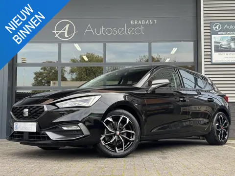 SEAT Leon 1.5 eTSI FR CarPlay | LED | Dealer OH