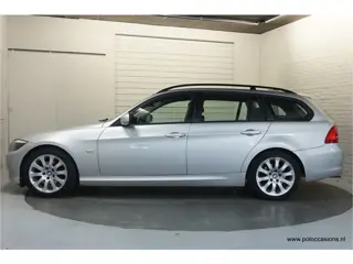 Foto 13 van BMW 3 Serie Touring 316i Navi | Handgeschakeld | Diff maakt geluid | 316