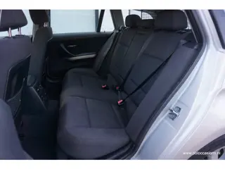 Foto 17 van BMW 3 Serie Touring 316i Navi | Handgeschakeld | Diff maakt geluid | 316