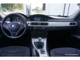 Foto 29 van BMW 3 Serie Touring 316i Navi | Handgeschakeld | Diff maakt geluid | 316