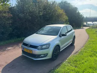 Foto 11 van Volkswagen Polo 1.2-12V BlueMotion |Cruise|Stoelverw.|Airco|Luxe|