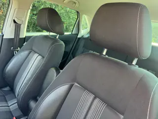 Foto 13 van Volkswagen Polo 1.2-12V BlueMotion |Cruise|Stoelverw.|Airco|Luxe|