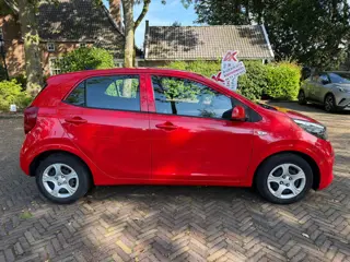 Foto 15 van Kia Picanto 1.0 DPi ComfortLine.Wij zijn altijd de goedkoopste met de beste Vakgarage BOVAG service.