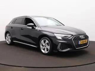 Foto 18 van Audi A3 Sportback 35 TFSI S edition | ACC | Stoelverwarming | Navi |