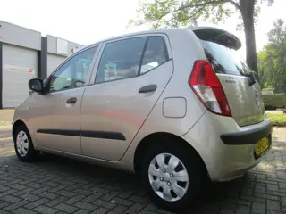 Foto 13 van Hyundai I10 1.1 5-drs Airco