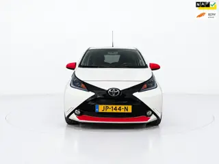 Foto 11 van Toyota Aygo 1.0 VVT-i x-play AIRCO CAMERA ZEER LEUKE AUTO