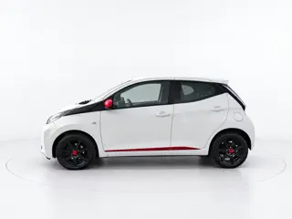 Foto 10 van Toyota Aygo 1.0 VVT-i x-play AIRCO CAMERA ZEER LEUKE AUTO