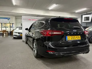 Foto 14 van Ford Focus Wagon 1.0 EcoBoost Hybrid ST Line/ NL auto/ Eerste eigenaar/ BTW auto