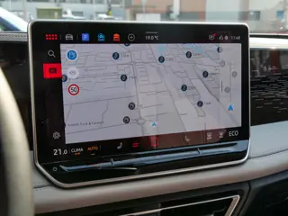 Foto 15 van Volkswagen Tiguan 1.5 eHybrid Elegance | TREKHAAK | CAMERA |