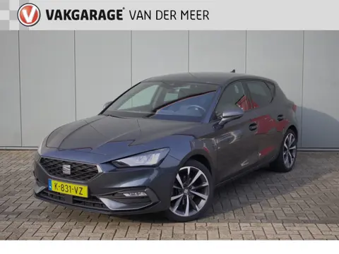 Seat Leon 1.5 TSI FR ELEKTR. TREKHAAK / NL-AUTO NAP / LED VERLICHTING