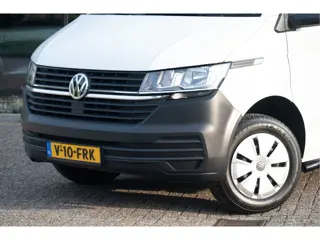 Foto 13 van Volkswagen Transporter 2.0 TDI L2H1 28 | Cruise | Airco | Bluetooth | Betimmering |