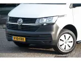 Foto 23 van Volkswagen Transporter 2.0 TDI L2H1 28 | Cruise | Airco | Bluetooth | Betimmering |
