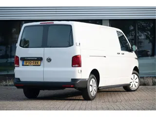Foto 20 van Volkswagen Transporter 2.0 TDI L2H1 28 | Cruise | Airco | Bluetooth | Betimmering |