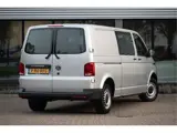 Foto 29 van Volkswagen Transporter 2.0 TDI L2H1 30 DC Comfortline | Navi | Camera | PDC V+A | AppConnect | 2 Sch