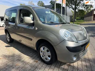Renault Kangoo Family 1.6-16V Expression Automaat, nwe apk 187.270 km, dealer onderhouden, zeer nett