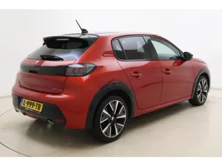 Foto 19 van Peugeot 208 1.2 PureTech GT-Line | Stoelverwarming | Adaptive cruise control | Panoramadak | Achteru