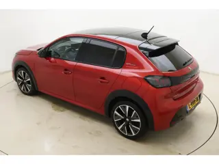 Foto 17 van Peugeot 208 1.2 PureTech GT-Line | Stoelverwarming | Adaptive cruise control | Panoramadak | Achteru