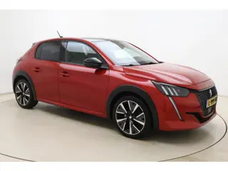 Foto 13 van Peugeot 208 1.2 PureTech GT-Line | Stoelverwarming | Adaptive cruise control | Panoramadak | Achteru