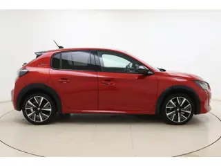 Foto 12 van Peugeot 208 1.2 PureTech GT-Line | Stoelverwarming | Adaptive cruise control | Panoramadak | Achteru
