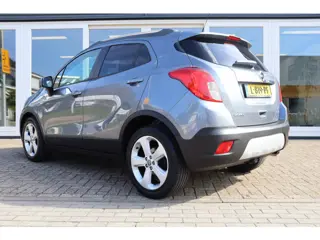 Foto 17 van Opel Mokka 1.4 T Edition 4x4, Climate, Cruise, Dealer Onderhouden, Trekhaak, PDC A, Stuur- & Stoelve