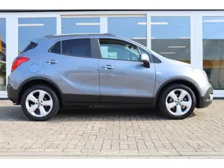 Foto 18 van Opel Mokka 1.4 T Edition 4x4, Climate, Cruise, Dealer Onderhouden, Trekhaak, PDC A, Stuur- & Stoelve
